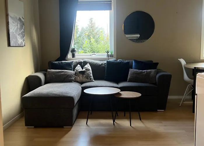 Easy Living Near Centre, Free Parking Apartamento