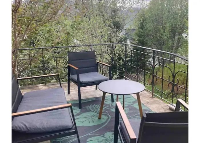 Easy Living Near Centre, Free Parking